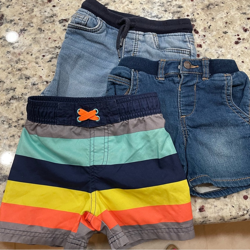 3 Pairs~1 swim trunks & 2 pair Jean shorts Cat & Jack  Colorful SZ:18M Like New